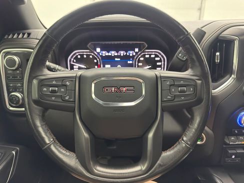 Used 2019 GMC Sierra 1500 AT4 w/ Off Road Performance Package AWD/4WD image 21