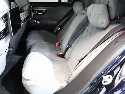 Used 2023 Mercedes-Benz S 580 4MATIC Sedan image 13