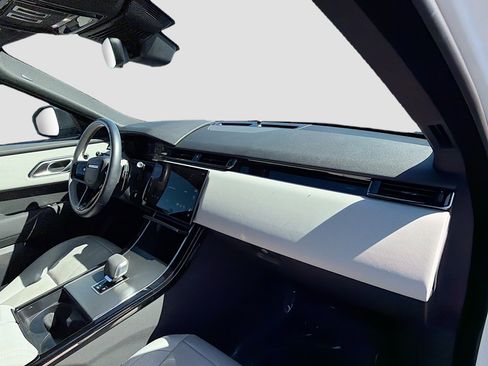 Used 2024 Land Rover Range Rover Velar Dynamic SE image 14