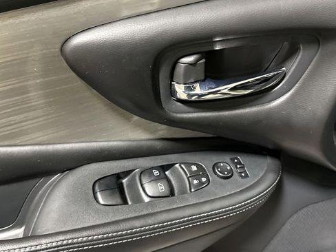 Used 2018 Nissan Murano S w/ Cargo Package image 21