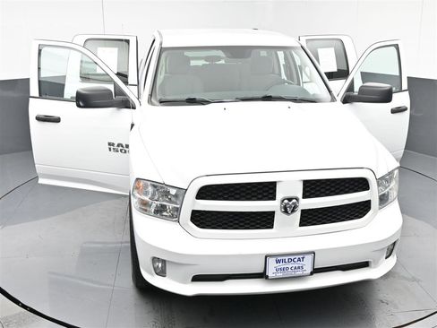 Used 2018 RAM 1500 Express w/ Express Value Package image 38