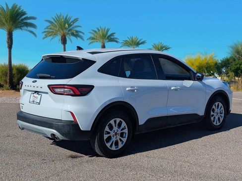 Used 2025 Ford Escape Active image 5