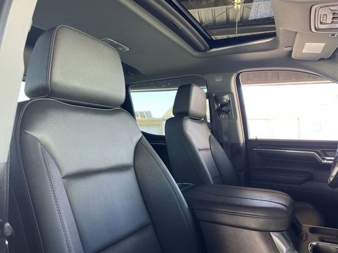 Used 2023 GMC Sierra 1500 SLT w/ SLT Premium Plus Package image 29