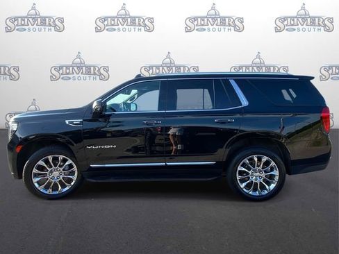Used 2022 GMC Yukon SLT w/ SLT Premium Package AWD/4WD image 6