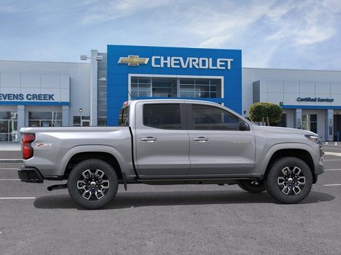 New 2026 Chevrolet Colorado Z71 w/ Technology Package AWD/4WD image 3