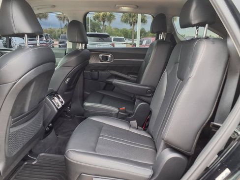 Used 2023 Kia Sorento SX FWD image 24