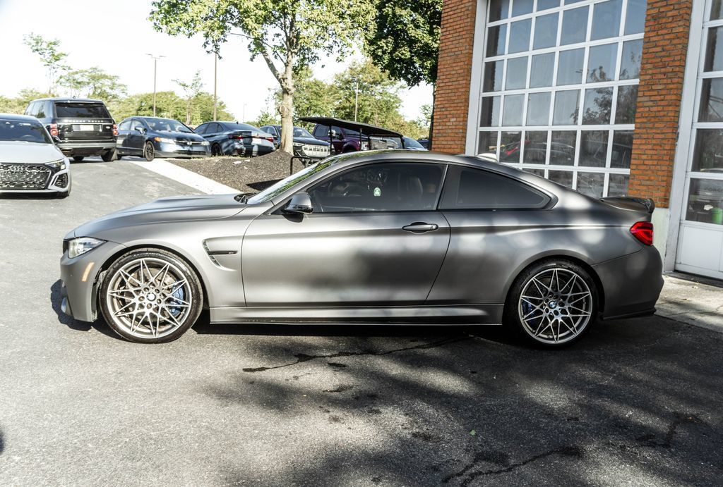 Used 2018 BMW M4 Coupe RWD image 38