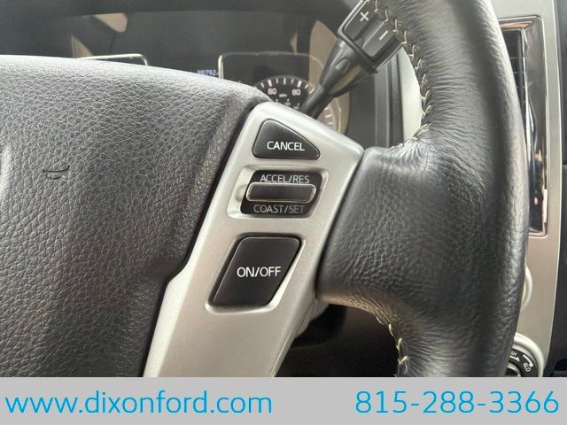 Used 2019 Nissan Titan PRO-4X AWD/4WD image 17