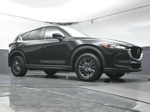 Used 2020 MAZDA CX-5 Touring FWD image 40