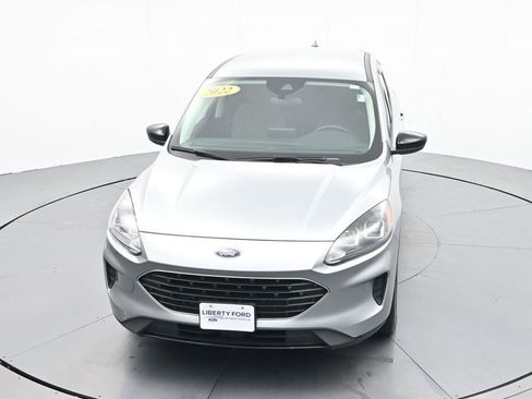 Used 2022 Ford Escape SE w/ SE Sport Appearance Package image 25