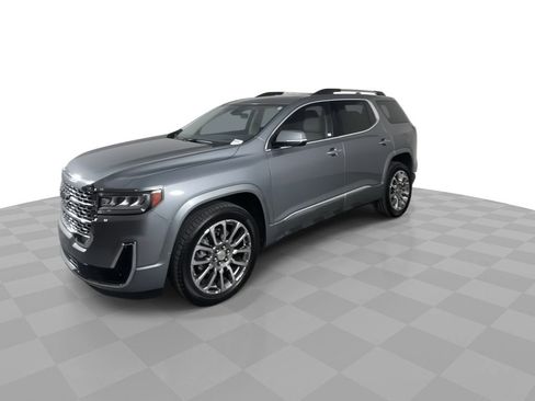 Used 2023 GMC Acadia Denali w/ Denali Ultimate Package image 4
