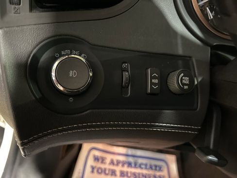 Used 2010 Buick LaCrosse CXL w/ Luxury Package AWD/4WD image 24