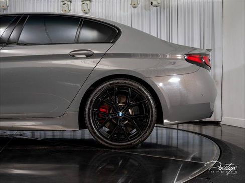 Used 2021 BMW M550i xDrive w/ Premium Package AWD/4WD image 8
