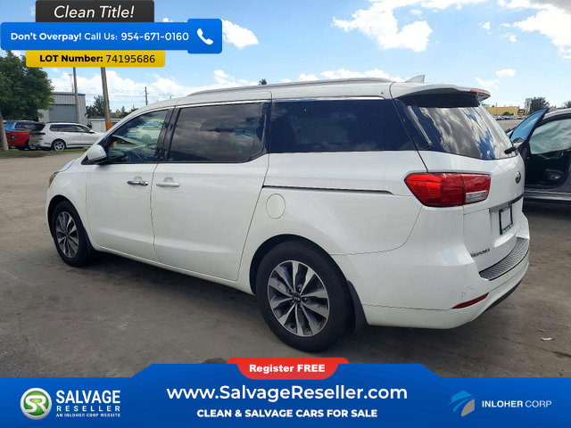 Used 2015 Kia Sedona SX FWD image 3