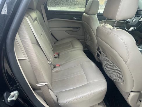 Used 2012 Cadillac SRX Luxury image 10