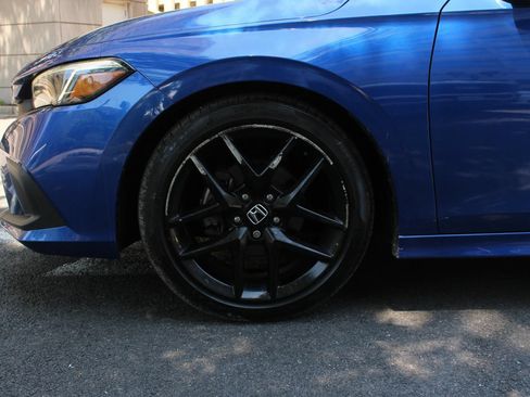 Used 2022 Honda Civic Sport image 11