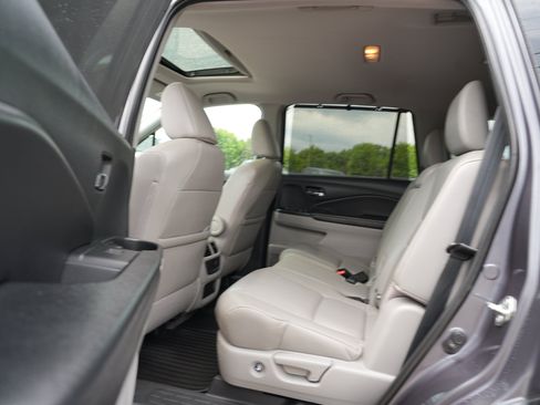 Used 2020 Honda Pilot EX-L image 20