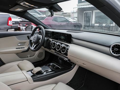 Used 2019 Mercedes-Benz A 220 image 13
