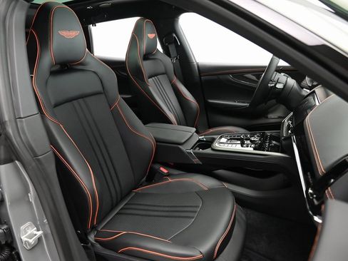 Used 2025 Aston Martin DBX 707 image 14