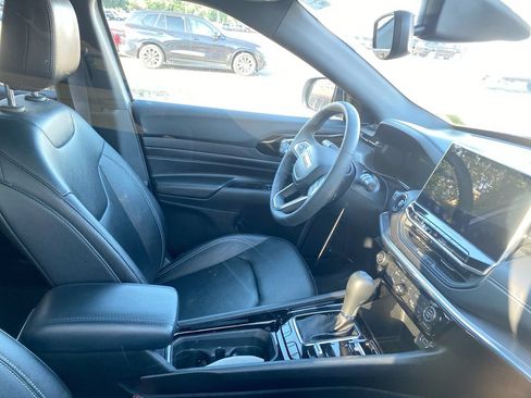 Used 2024 Jeep Compass Limited w/ High Altitude Package AWD/4WD image 12