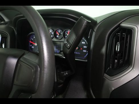 Used 2022 Chevrolet Silverado 2500 Custom w/ Custom Value Package AWD/4WD image 26