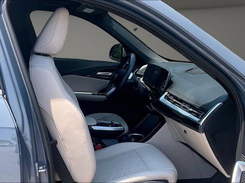 Used 2023 BMW X1 xDrive28i w/ Convenience Package AWD/4WD image 7