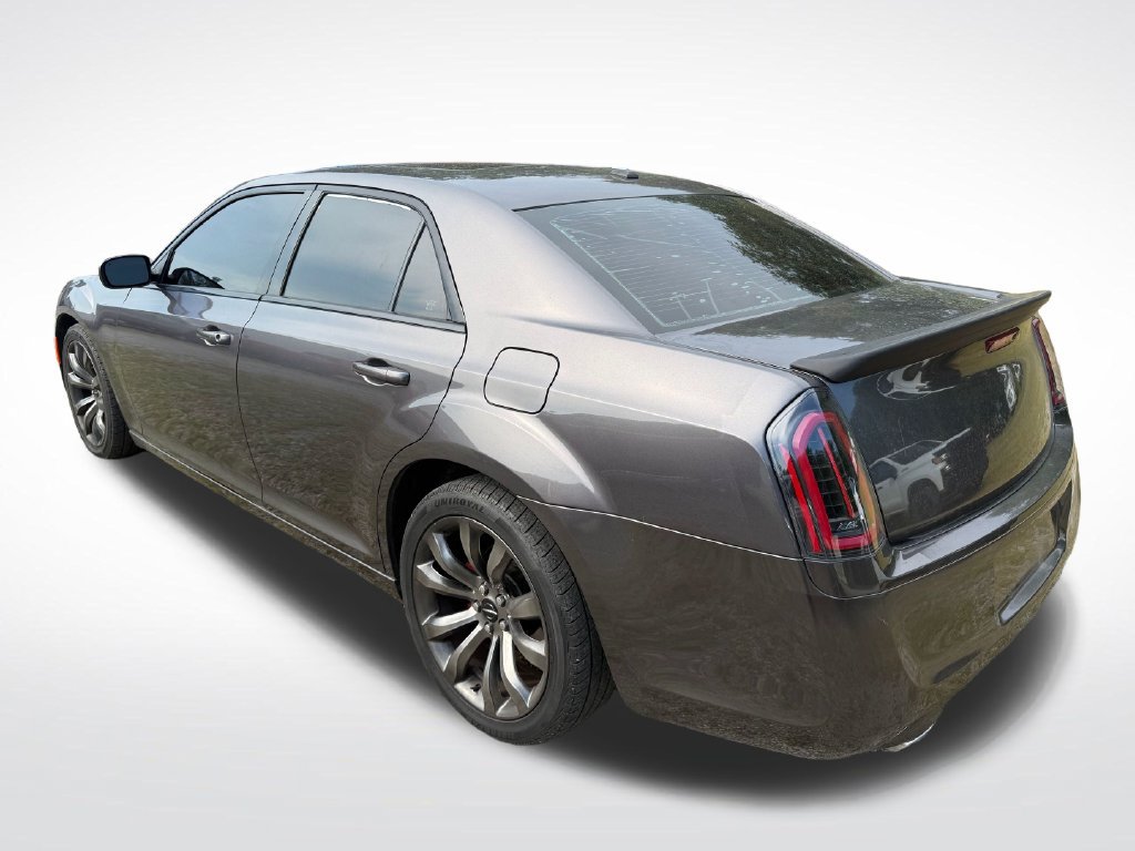Used 2014 Chrysler 300 S RWD image 4