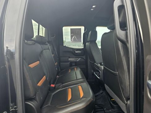 Used 2019 GMC Sierra 1500 AT4 w/ AT4 Premium Package AWD/4WD image 12