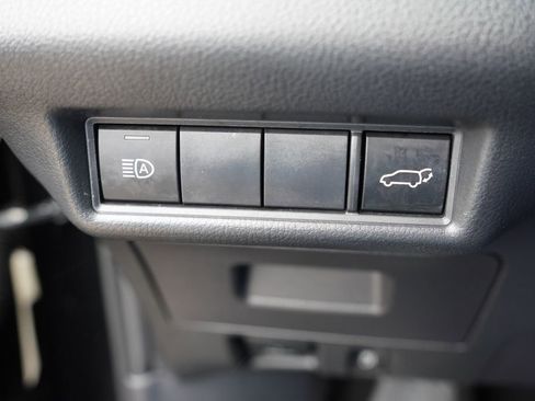 Used 2025 Toyota Grand Highlander XLE image 25