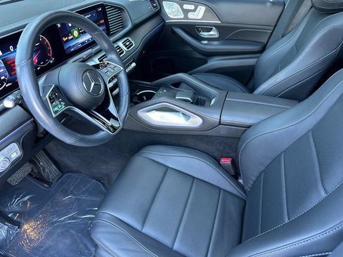 Used 2024 Mercedes-Benz GLE 450 4MATIC image 11
