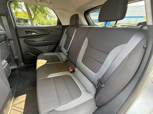 Used 2026 Chevrolet TrailBlazer LS w/ LS Convenience Package FWD image 22