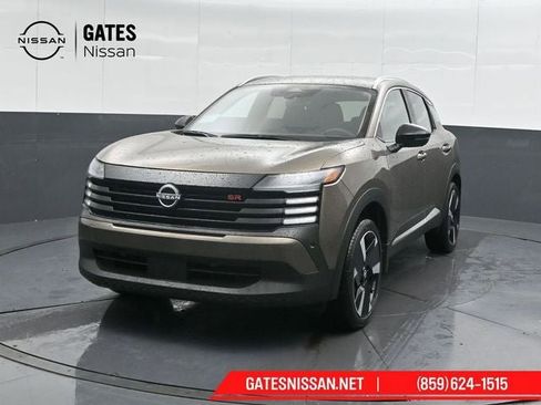 New 2026 Nissan Kicks SR image 6