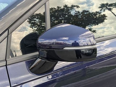New 2027 Kia Carnival EX FWD image 12