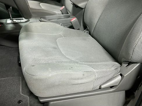 Used 2020 Nissan Frontier SV image 20