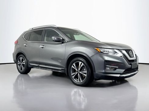 Used 2019 Nissan Rogue SL w/ Premium Package image 3