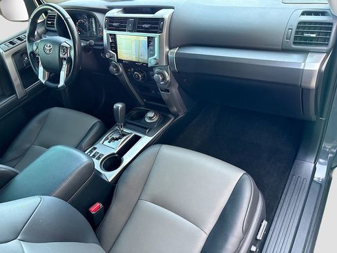 Certified 2024 Toyota 4Runner SR5 Premium w/ SR5 Premium Package AWD/4WD image 17