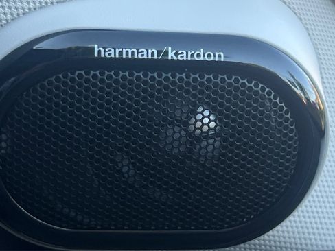 Used 2017 MINI Cooper Clubman S image 24