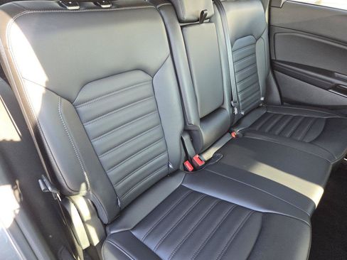 Used 2023 Ford Edge SEL w/ Convenience Package AWD/4WD image 20