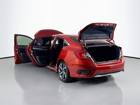 Used 2020 Honda Civic Touring image 24
