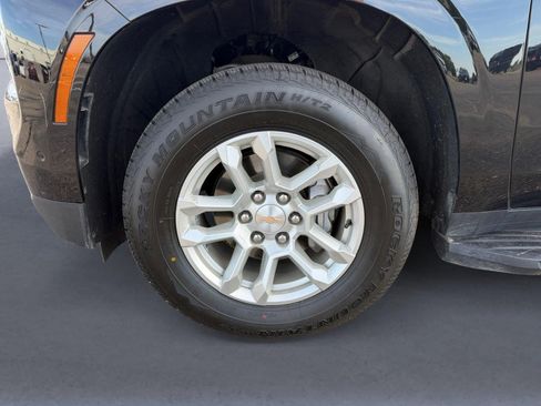 Used 2025 Chevrolet Tahoe LT AWD/4WD image 14