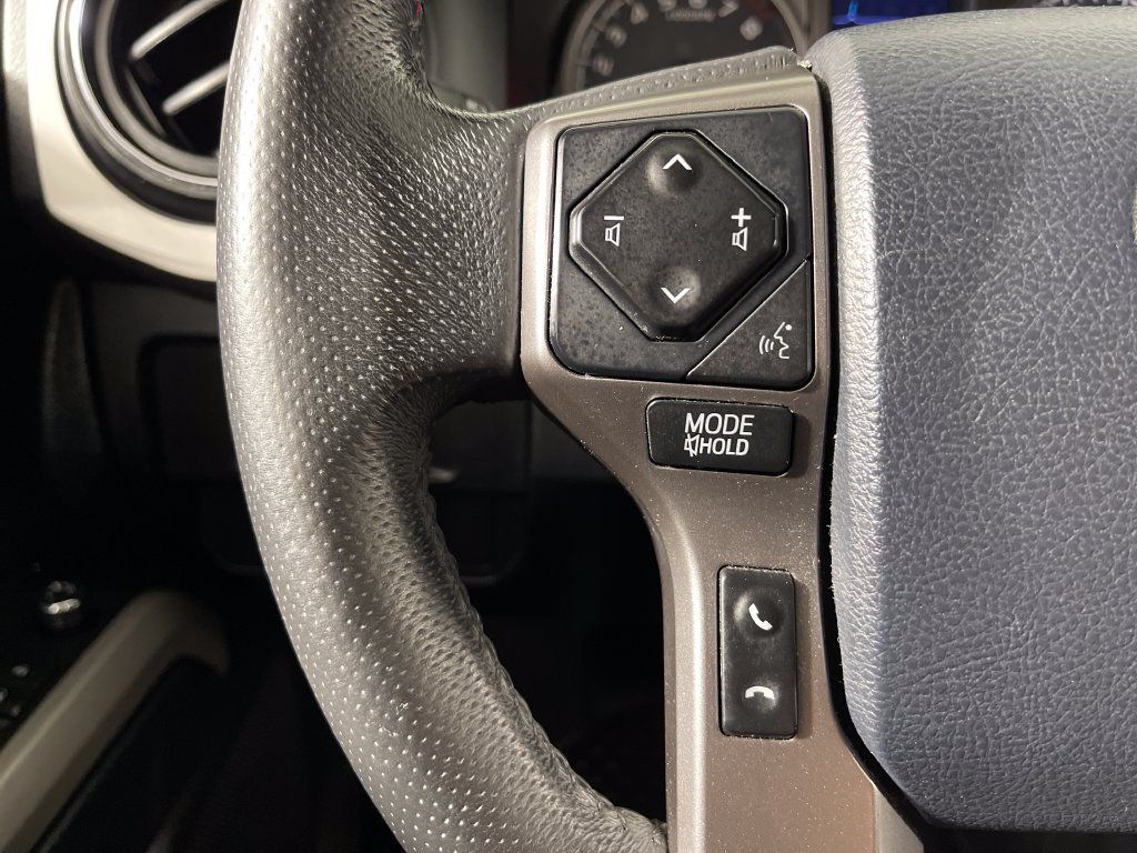 Certified 2018 Toyota Tacoma SR5 w/ SR5 Appearance Package (SM) RWD image 26