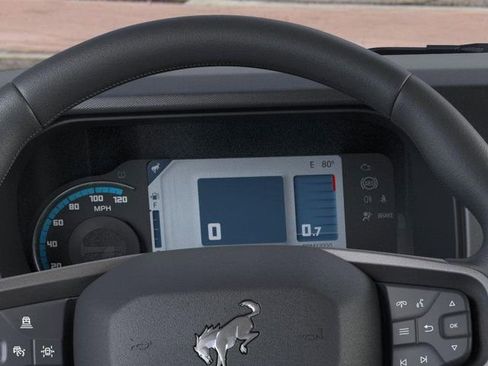 New 2025 Ford Bronco Badlands image 13