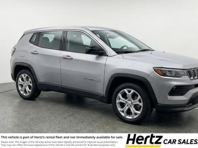 Used 2025 Jeep Compass Latitude