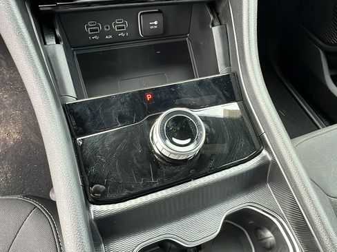 New 2025 Jeep Grand Cherokee L Laredo w/ Luxury Tech Group I image 27