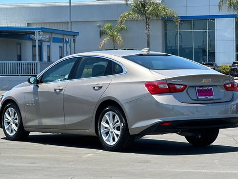 Used 2025 Chevrolet Malibu LT FWD image 7