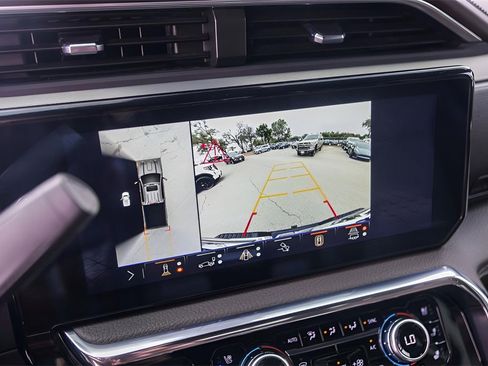 Used 2024 GMC Sierra 2500 Denali w/ Denali Reserve Package image 20