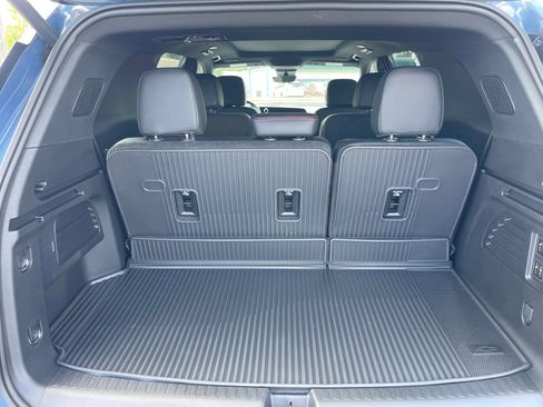 New 2026 Chevrolet Traverse RS w/ LPO, Floor Liner Package FWD image 14