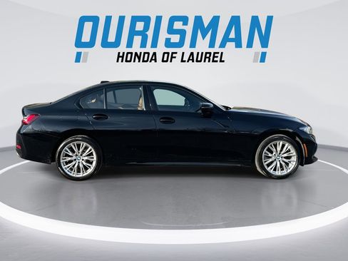 Used 2023 BMW 330i xDrive Sedan w/ Premium Package AWD/4WD image 9