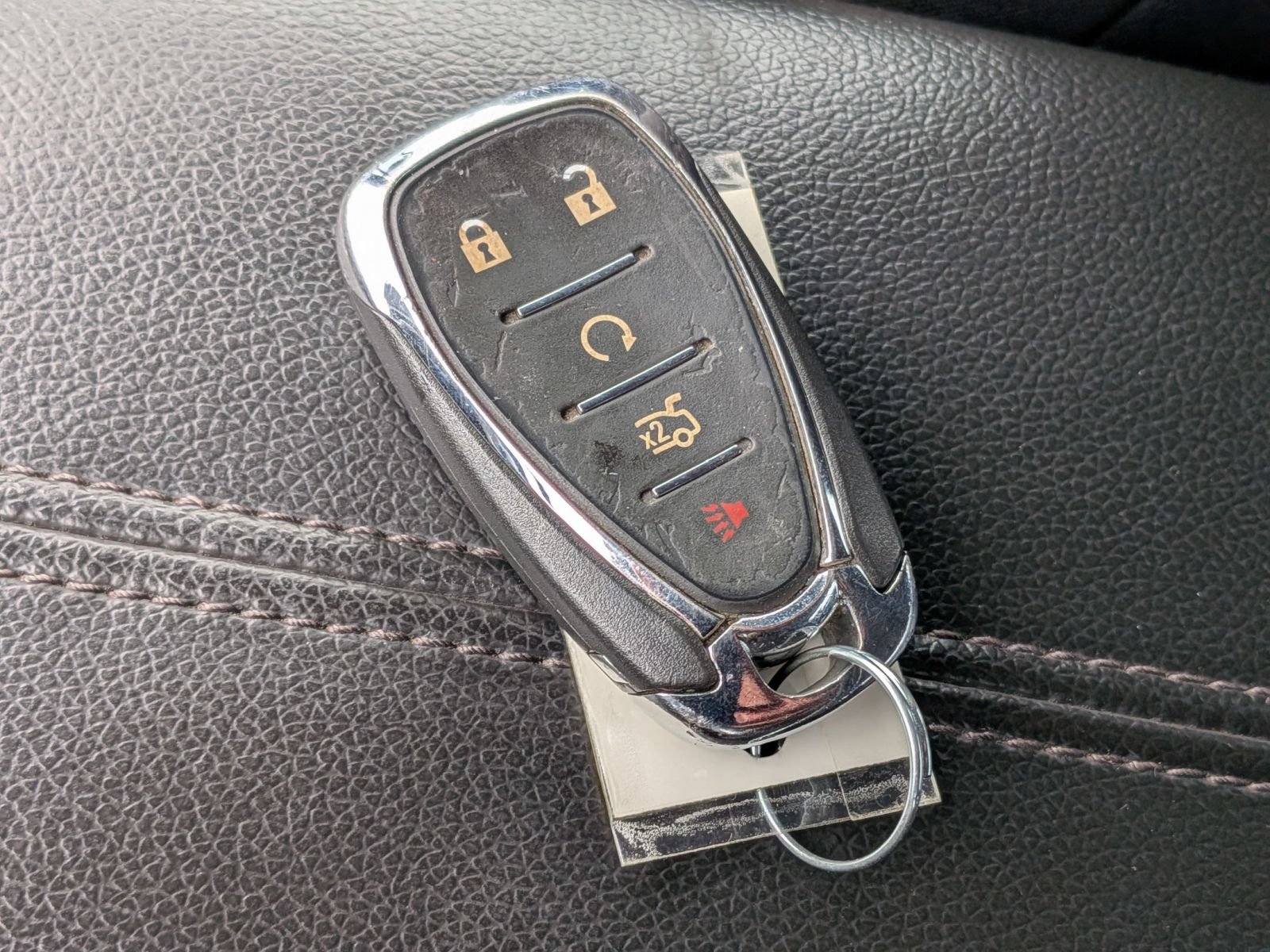 Used 2023 Chevrolet Malibu LT FWD image 36