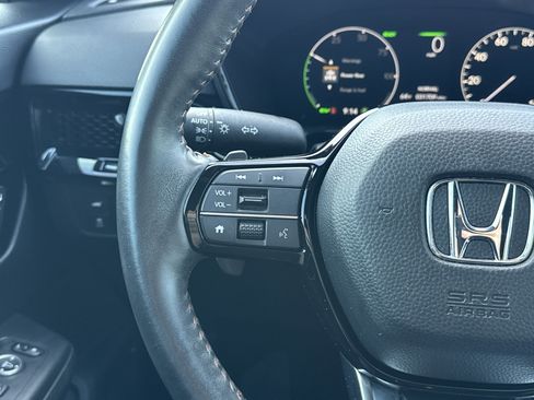 Used 2024 Honda CR-V Sport Touring image 18